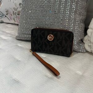 Michael Kors Monogram Black and Tan Wristlet